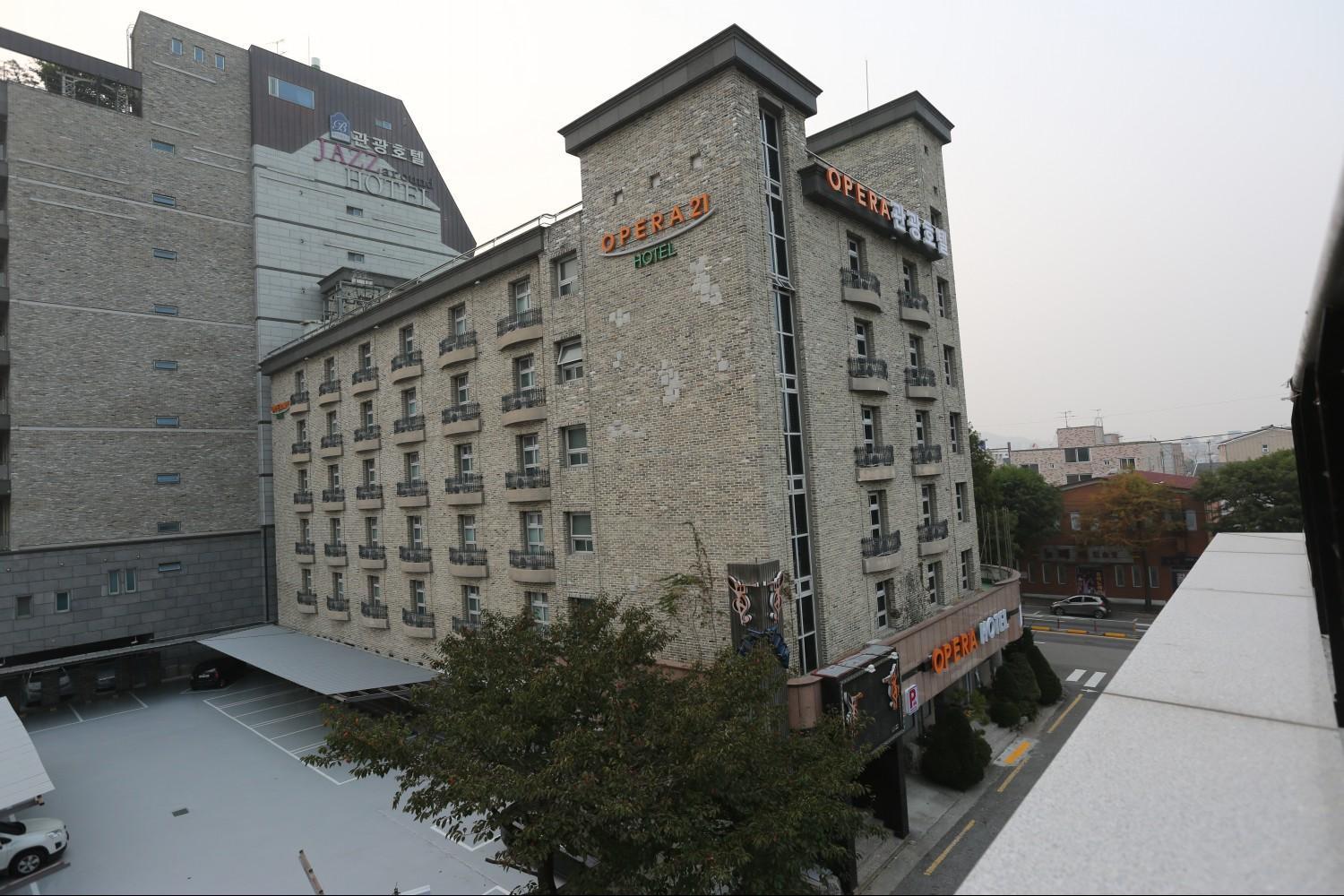 Opera 21 Hotel Чонджу Экстерьер фото