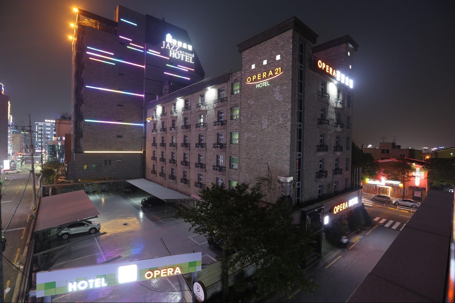 Opera 21 Hotel Чонджу Экстерьер фото